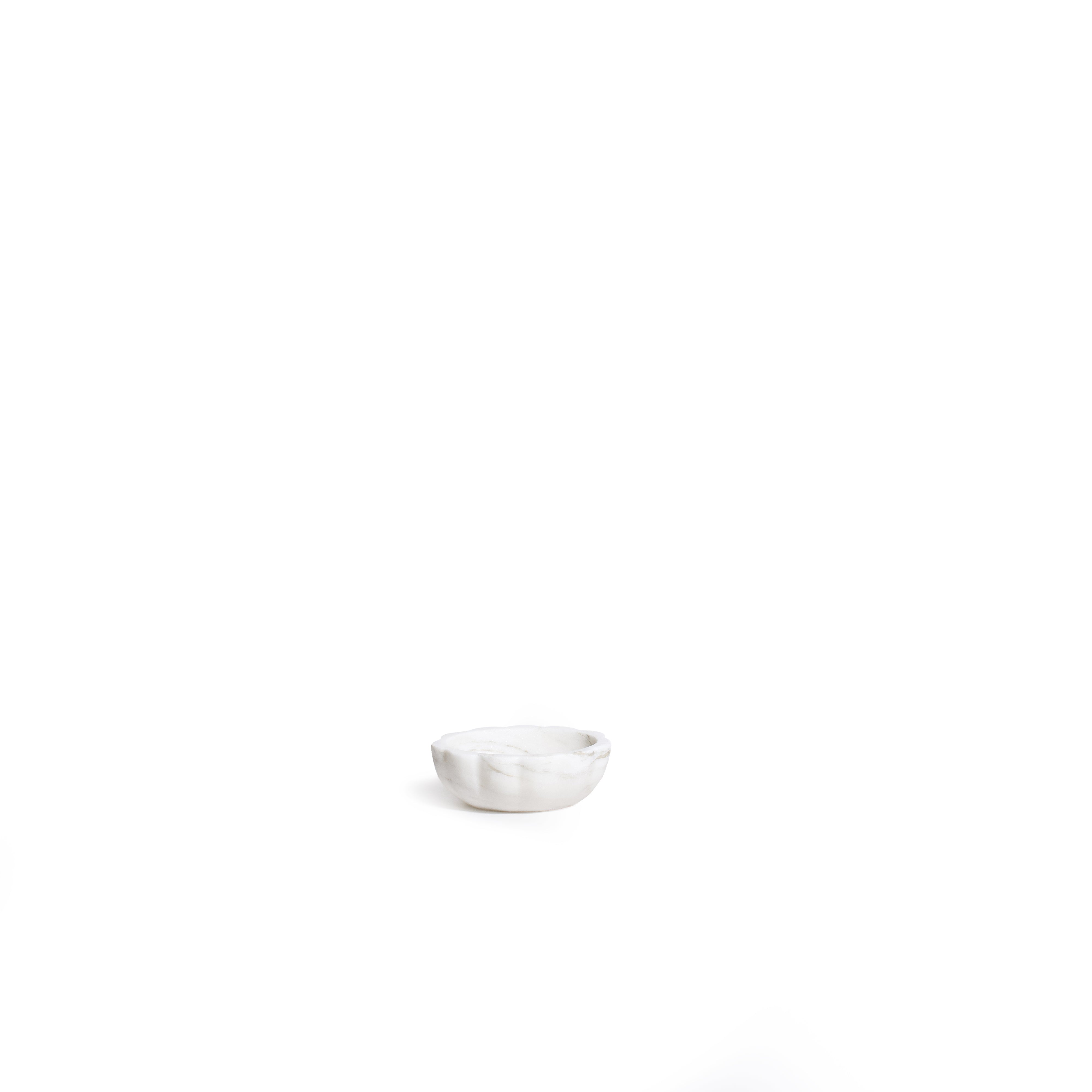 As Shown in Oriental Carrara White, Small