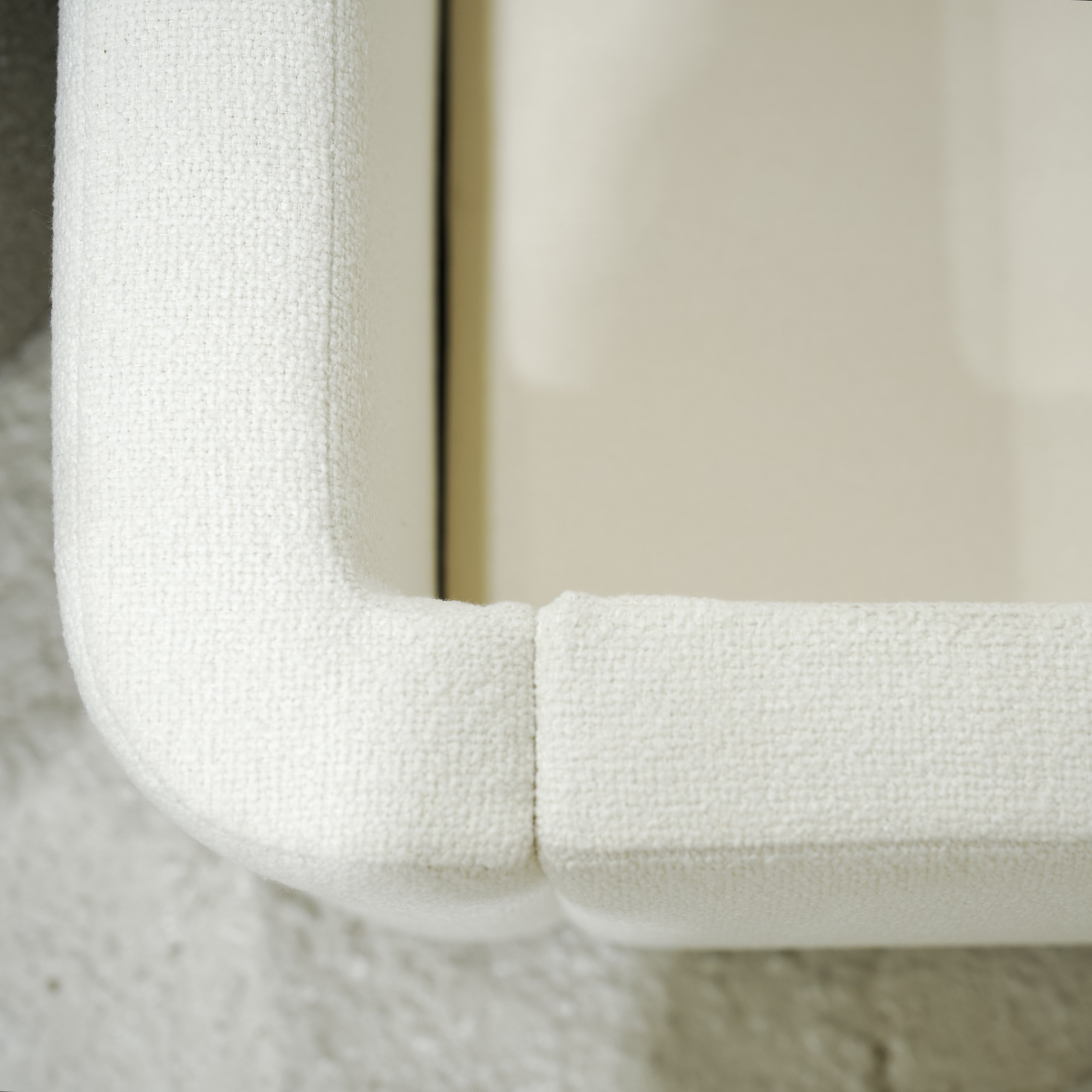 As Shown in Kent Cream
