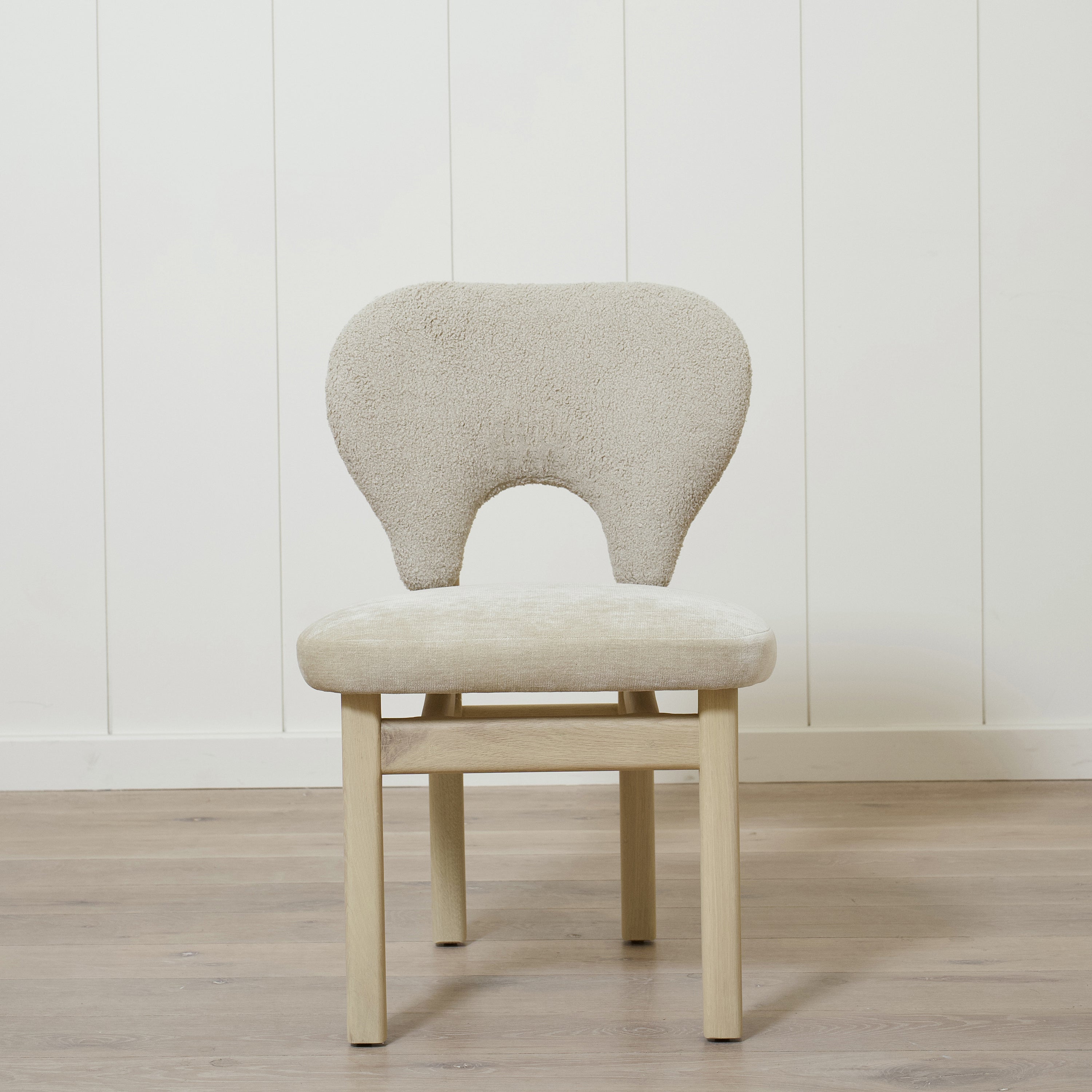 As Shown: Peak Taupe back, Canyon Sand seat, Mint White Natural