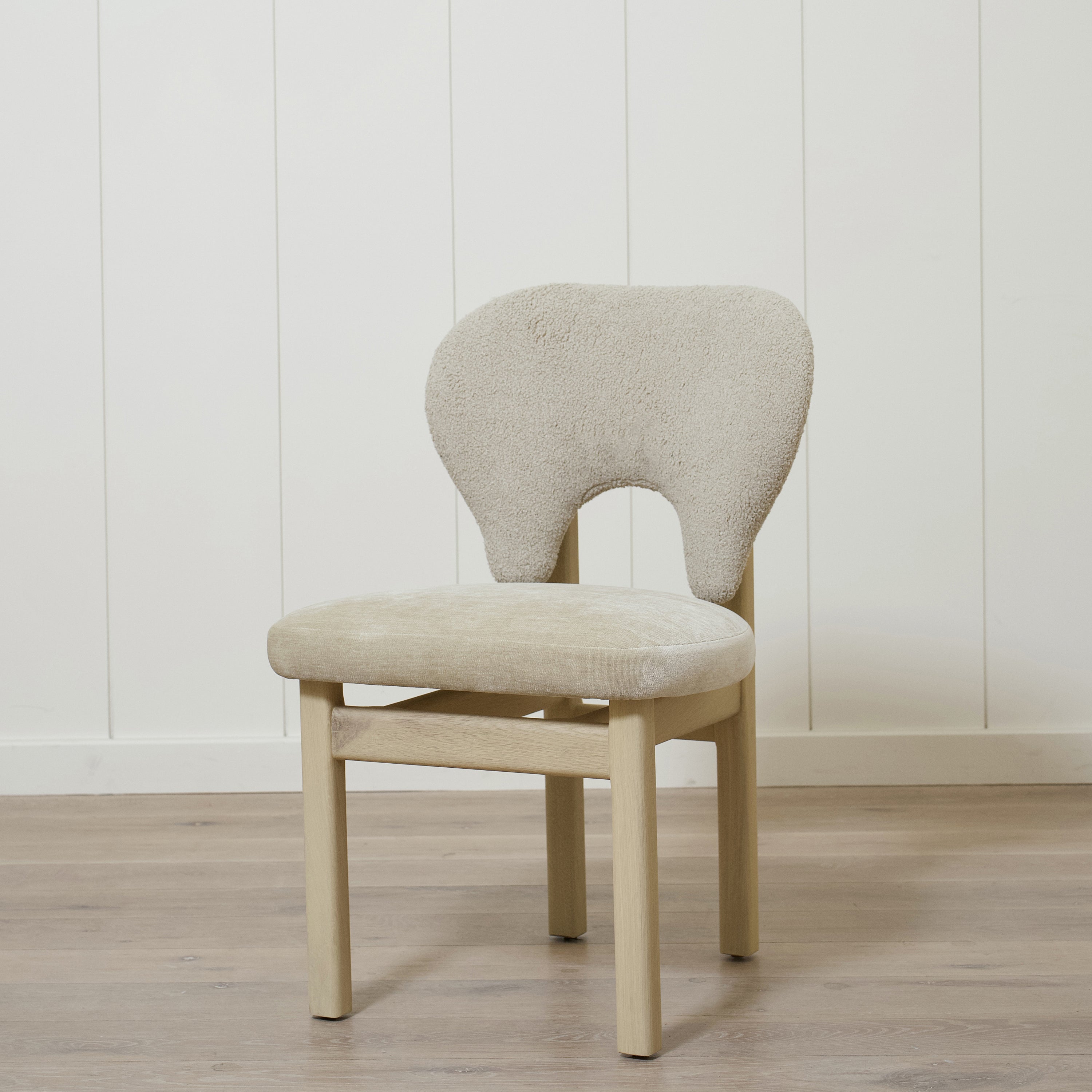 As Shown: Peak Taupe back, Canyon Sand seat, Mint White Natural