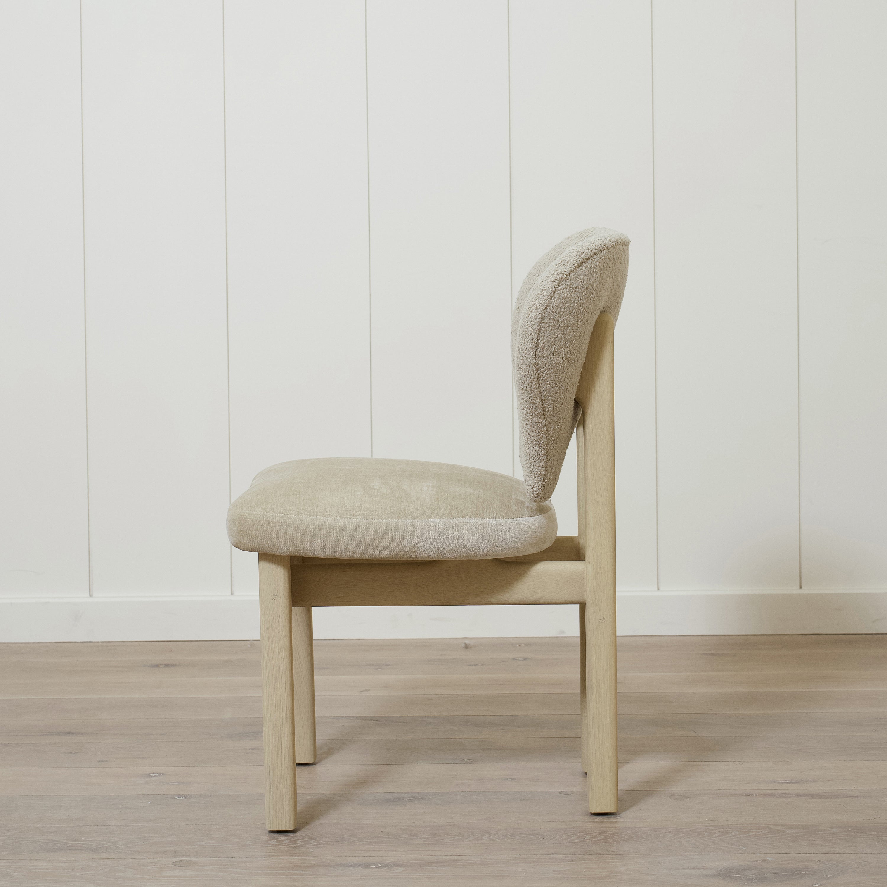 As Shown: Peak Taupe back, Canyon Sand seat, Mint White Natural
