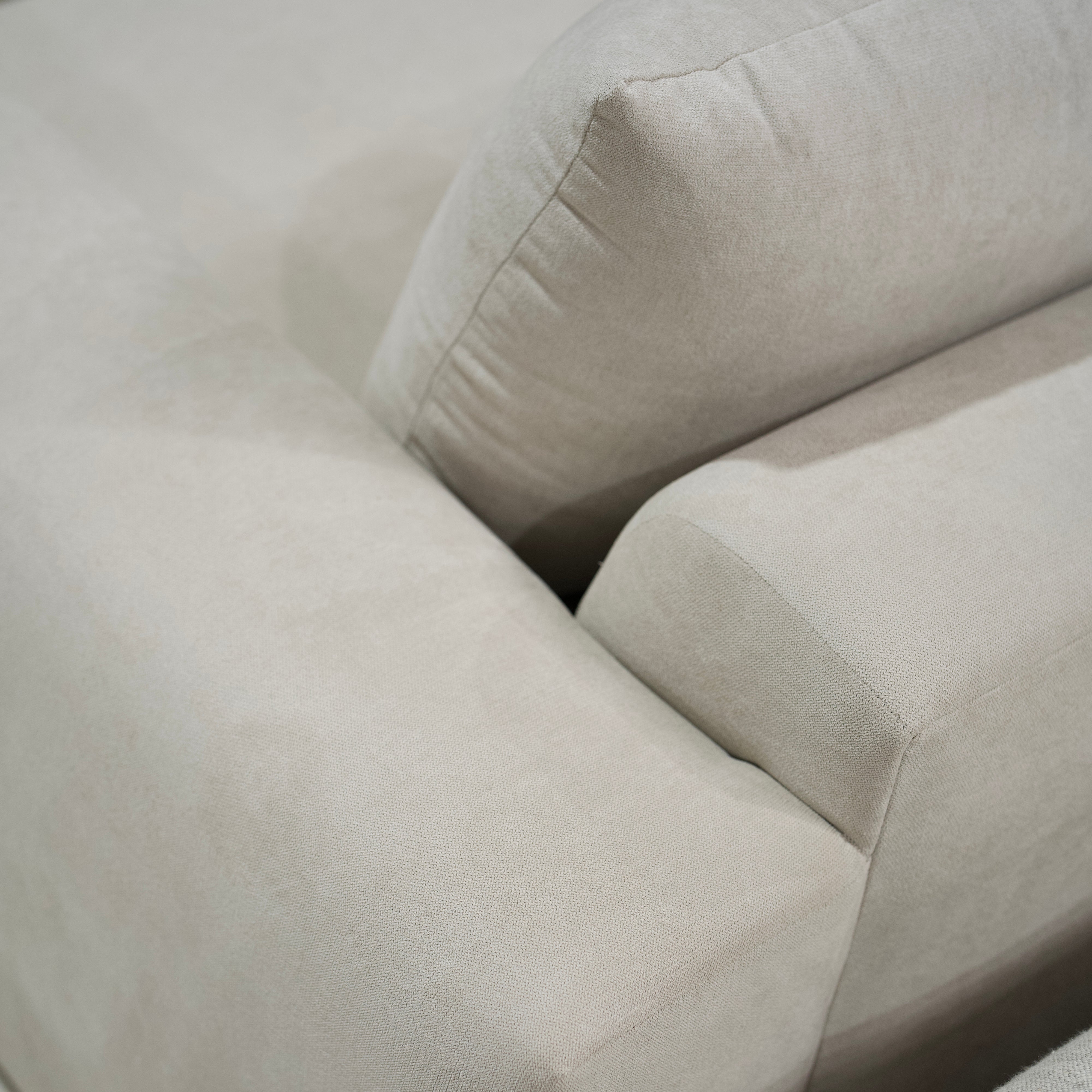 As Shown in Isla Linen