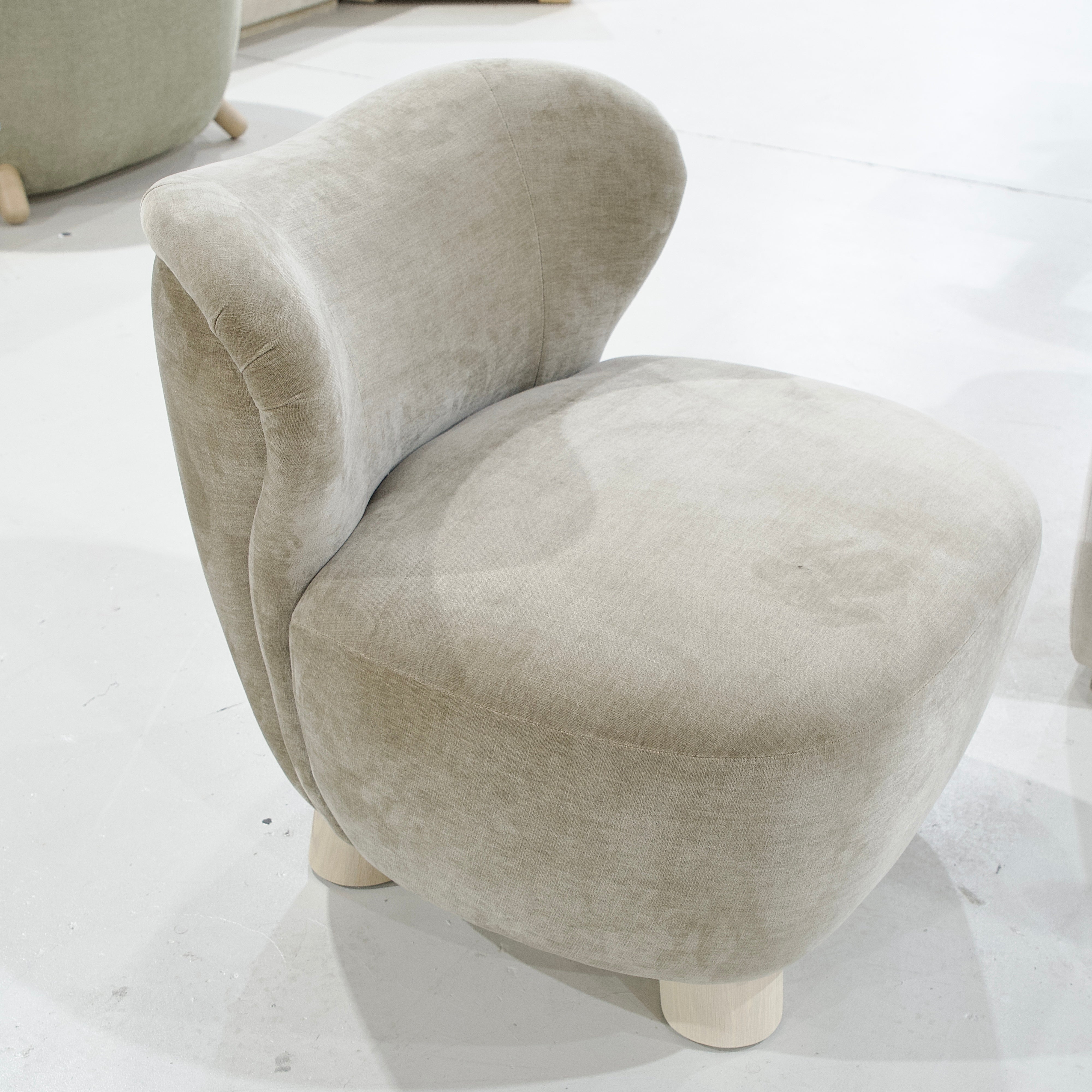 As Shown in Canyon Chestnut, legs finished in Sand.