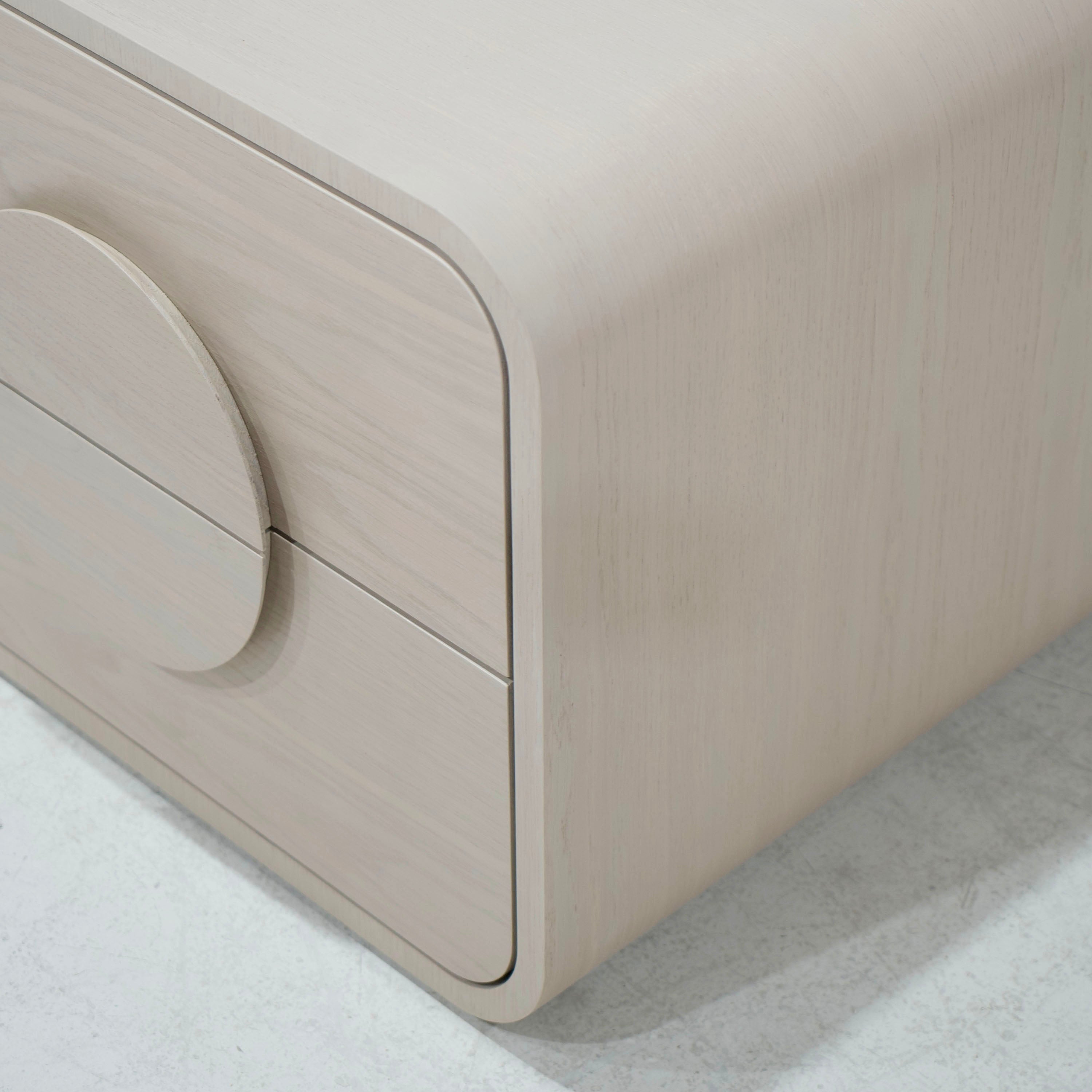 As Shown: in Mint White Super White finish