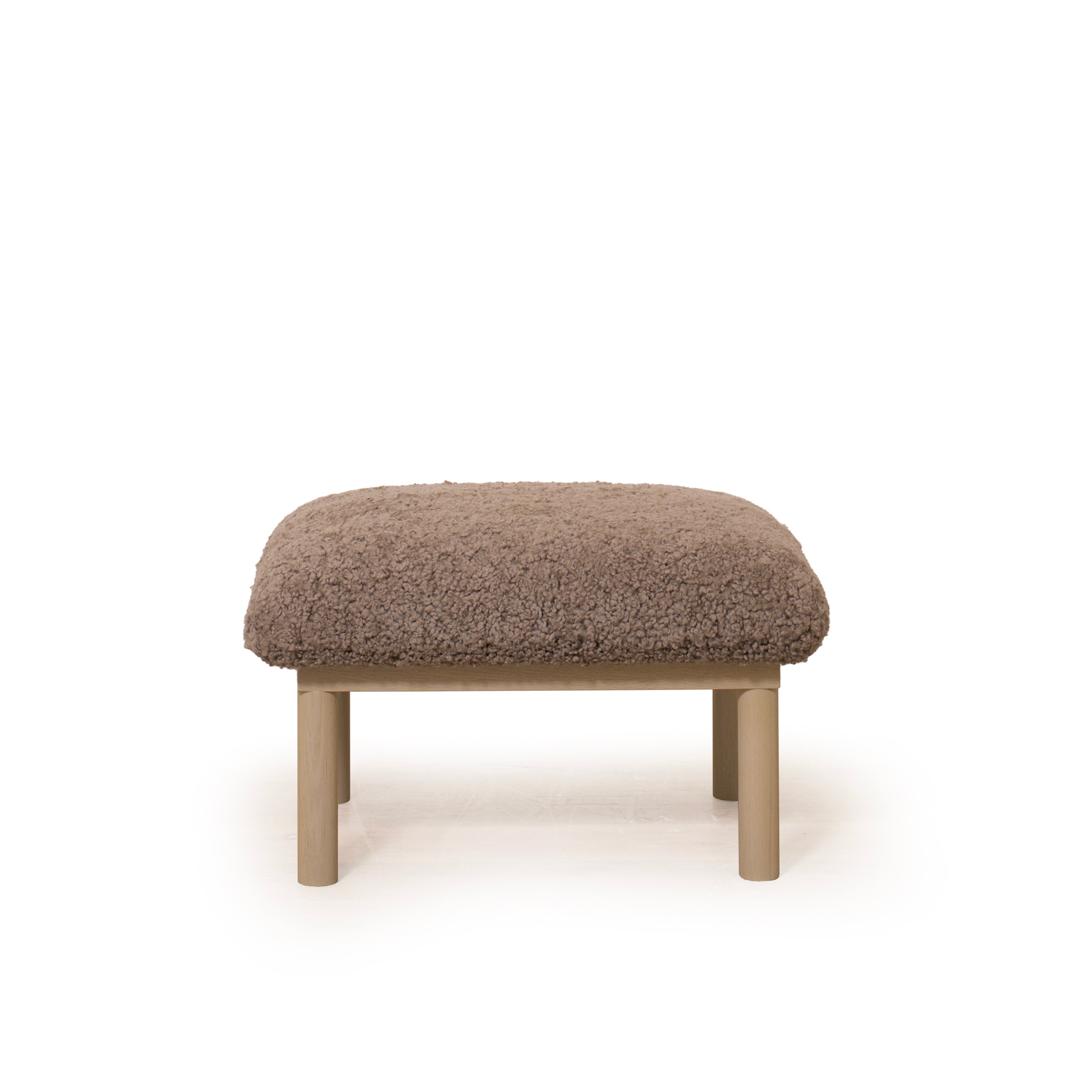 As Shown: 29"W x 22"H x 18"H | Fabric: Shearling | Material: Solid & Engineered Oak | Finish: Sand